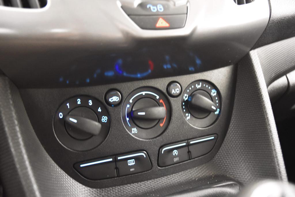 Ford Tourneo Connect II Promiscuo Tourneo Connect 200 1.5 Tdci 120cv Plus E6