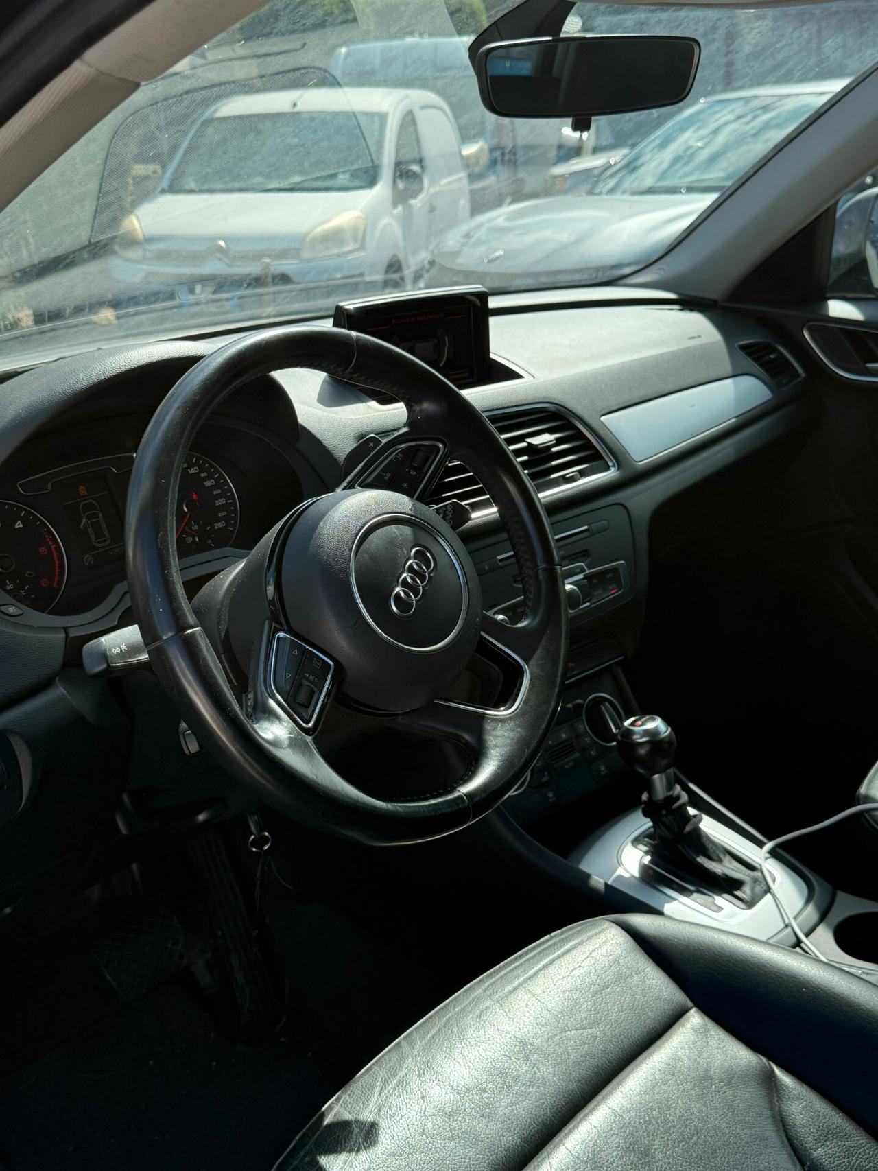 Audi Q3 2.0 TDI 120 CV S tronic Business