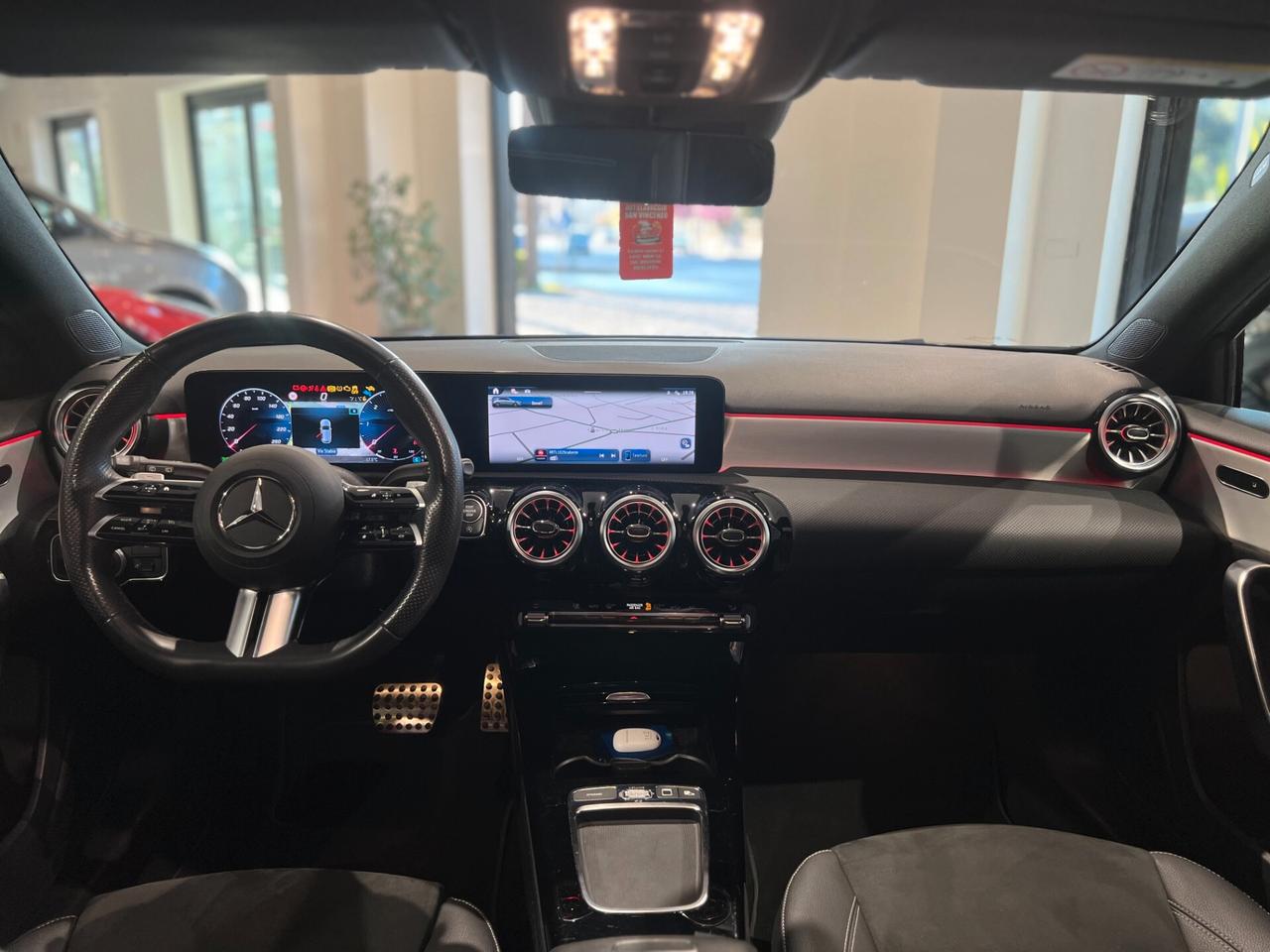 Mercedes-benz A 200d Automatic AMG Line Premium TETTO