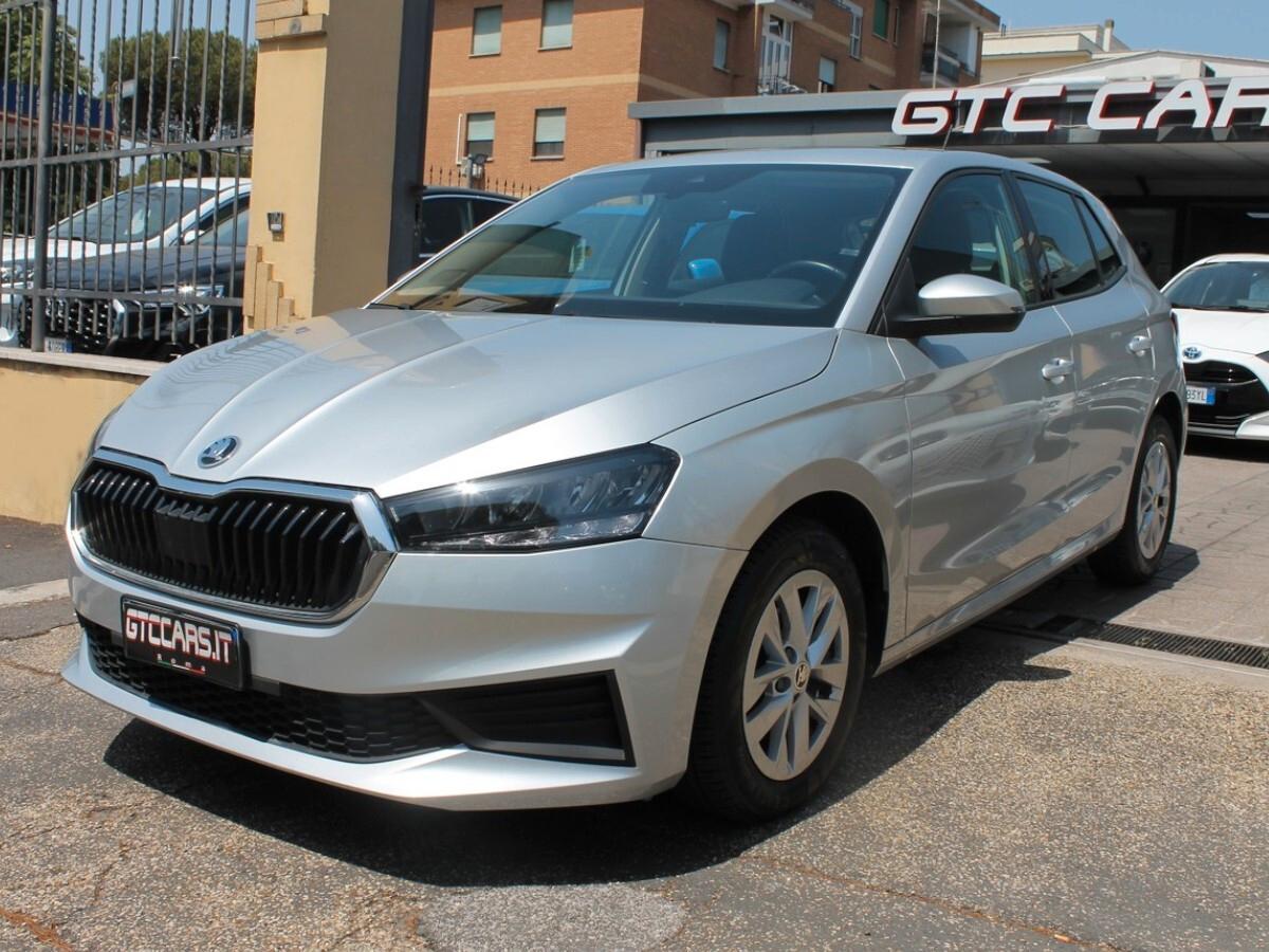 Skoda Fabia 1.0 MPI 65 CV Ambition Pdc UNIPRO IVA DEDUCIBILE