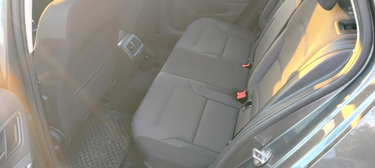 Volkswagen Golf 1.6 TDI 115 CV 5p. Highline BlueMotion Technology