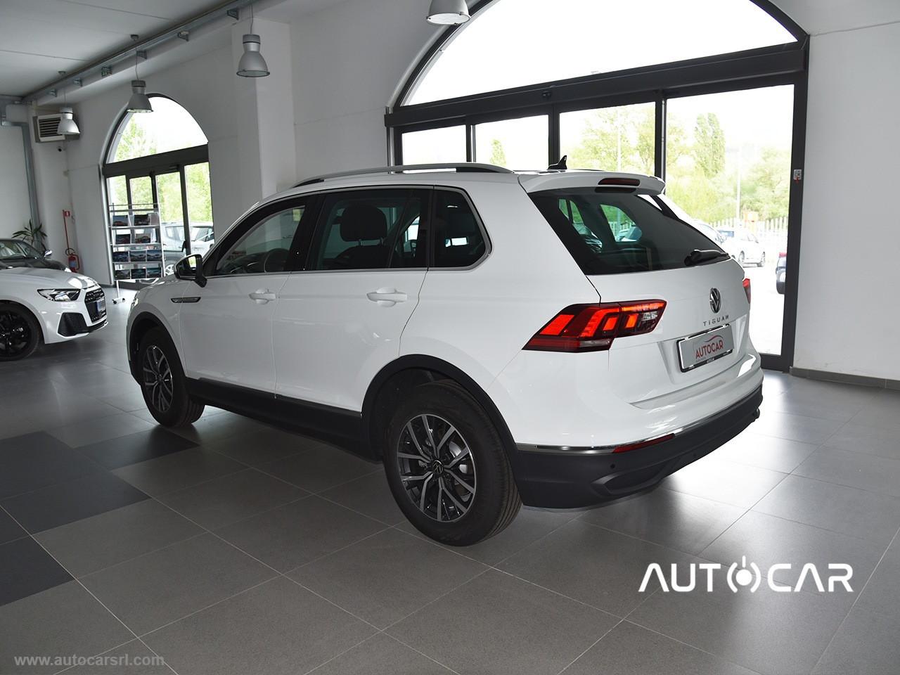 VOLKSWAGEN Tiguan 2.0 TDI LIFE