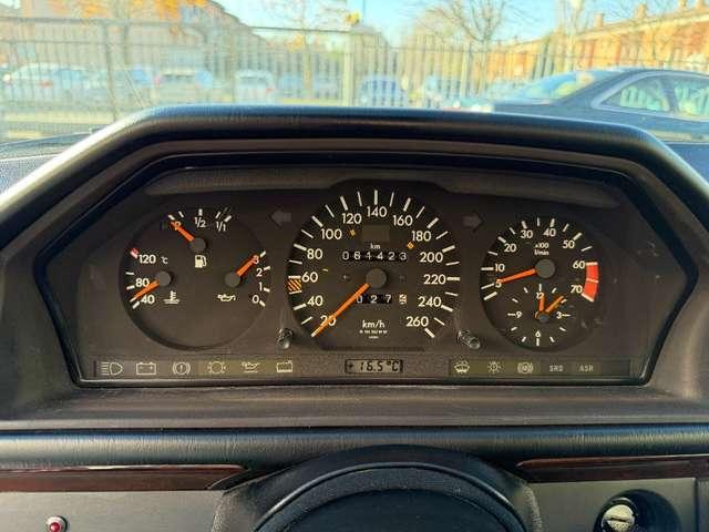 Mercedes-Benz E 500 cat