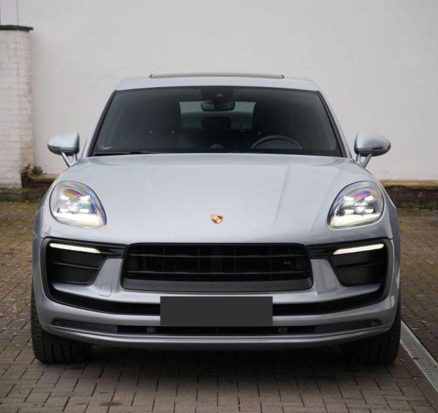 PORSCHE Macan 2.0