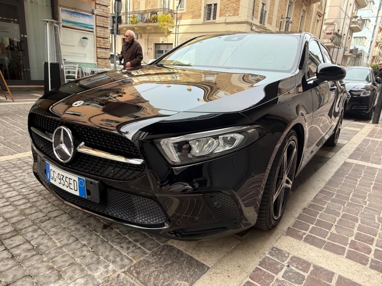 Mercedes-benz A 180 d Automatic Business Extra solo da QUALITYCARS PESCARA