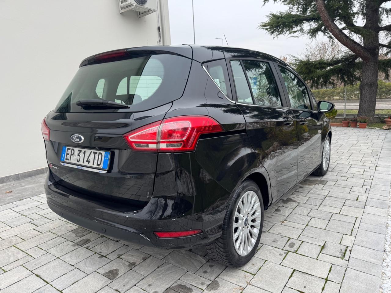 Ford B-Max 1.4 90 CV Titanium OK NEOPATENTATI