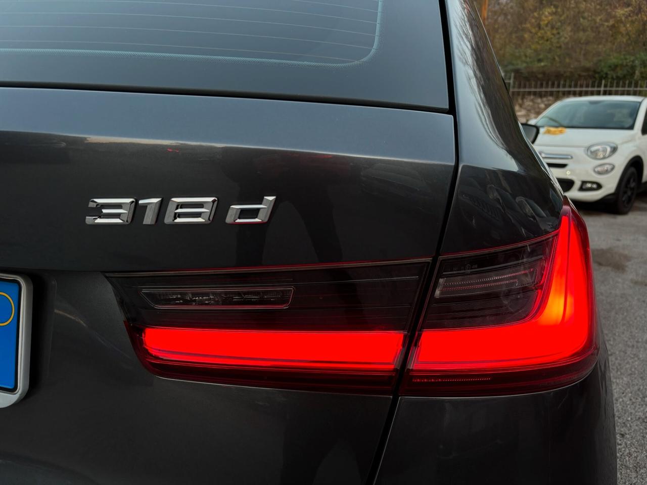 Bmw 318d 48V Touring Sport FULL- LED