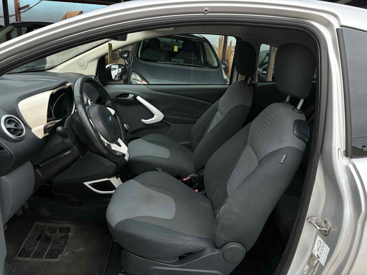 Ford Ka Ka+ 1.2 8V 69CV Titanium