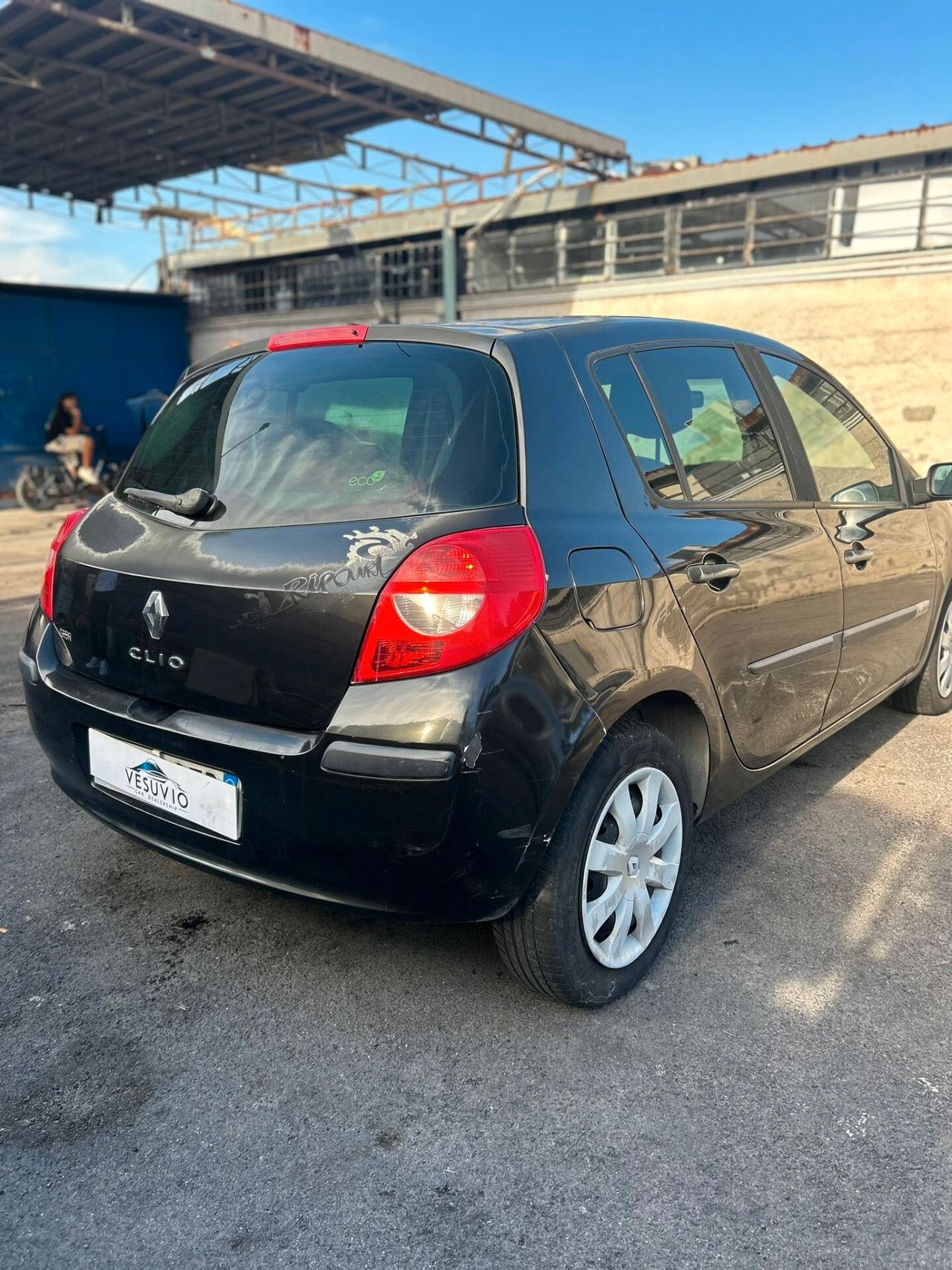 Renault Clio 1.2 74CV GPL - 2007