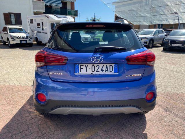 HYUNDAI i20 5 porte Active BICOLOR *FENDI*CERCHI LEGA*SENSORI