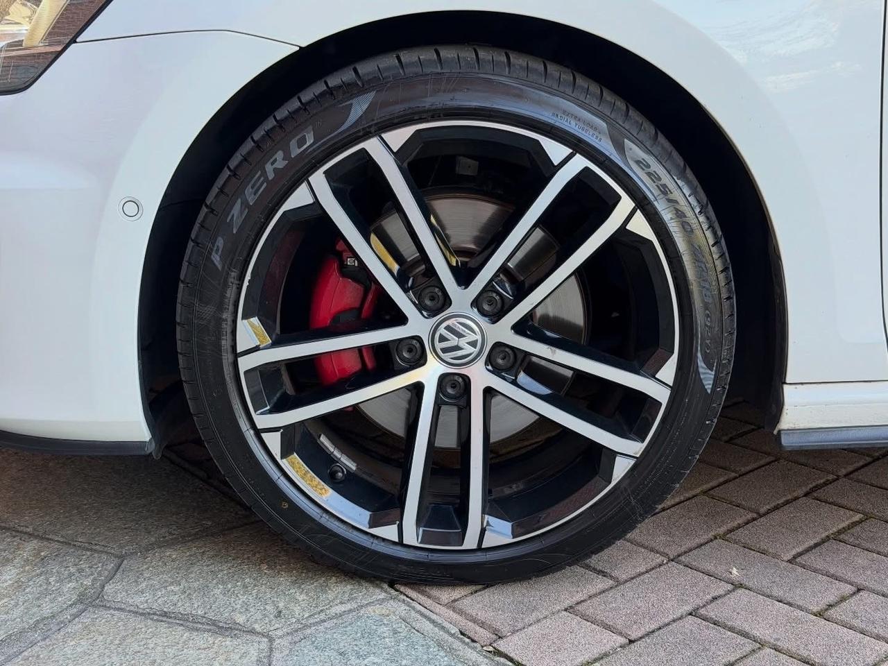 Volkswagen Golf GTD 2.0 TDI 5p. BlueMotion Technology