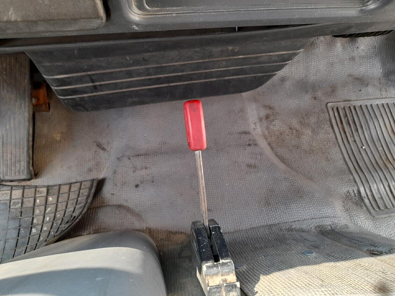 Isuzu NPR/NKR NKR 85 3.0 TD cat PM-RG Cabinato