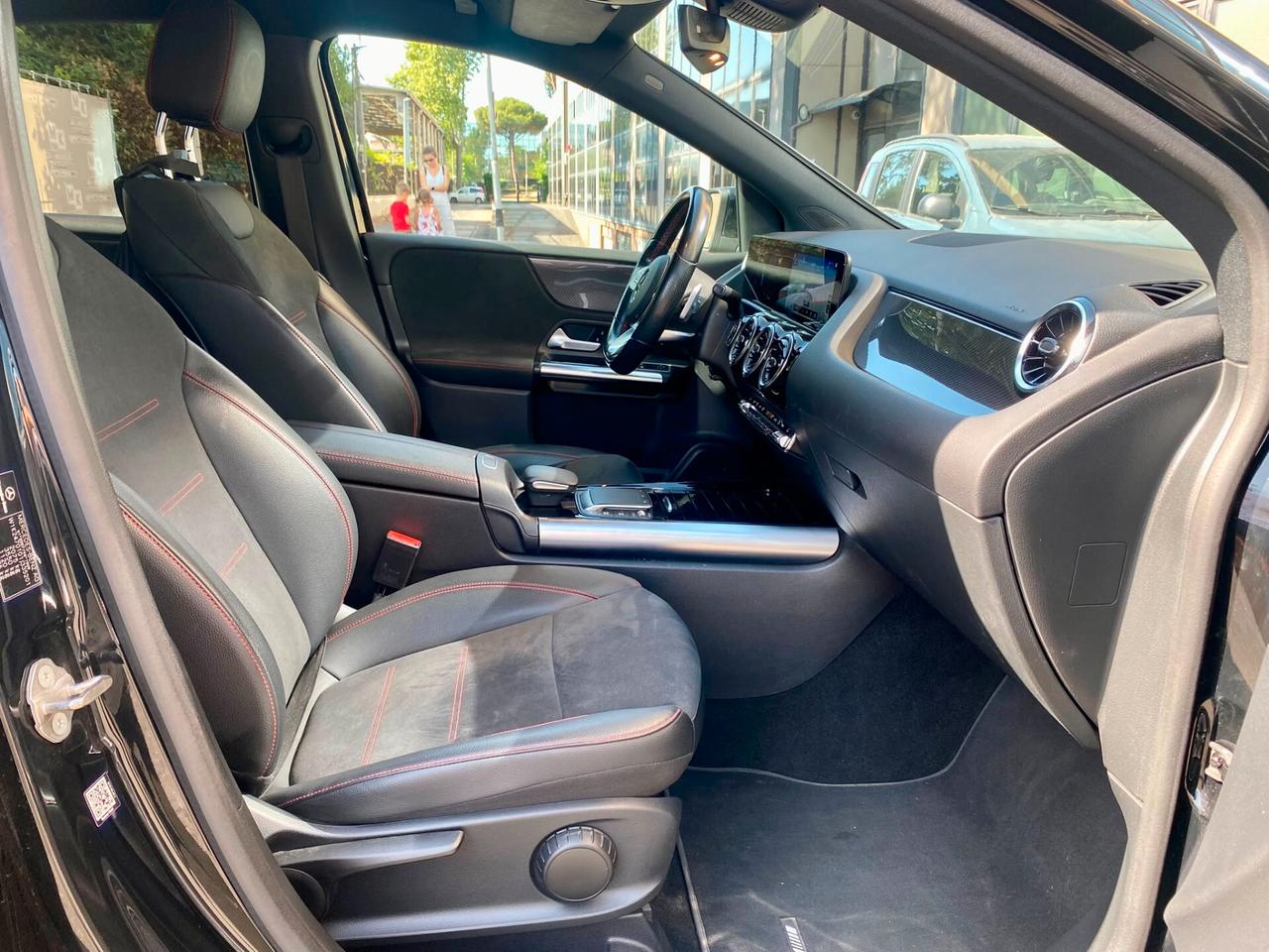 Mercedes-benz B 180 d AMG Premium TAGL. UFFICIALI