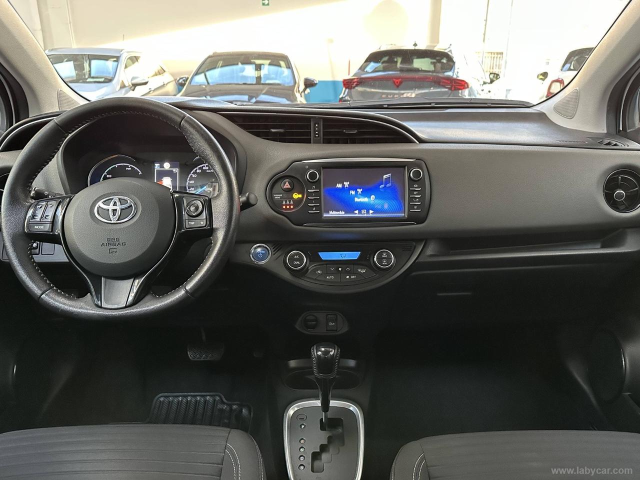 TOYOTA Yaris 1.5 Hybrid 5p. Business