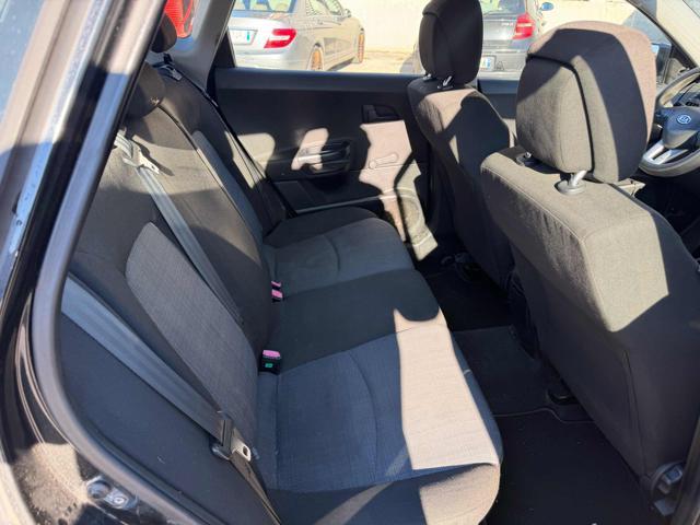 KIA cee'd 117,150km 1.4 90CV 5p. EX nessun lavoro da fare