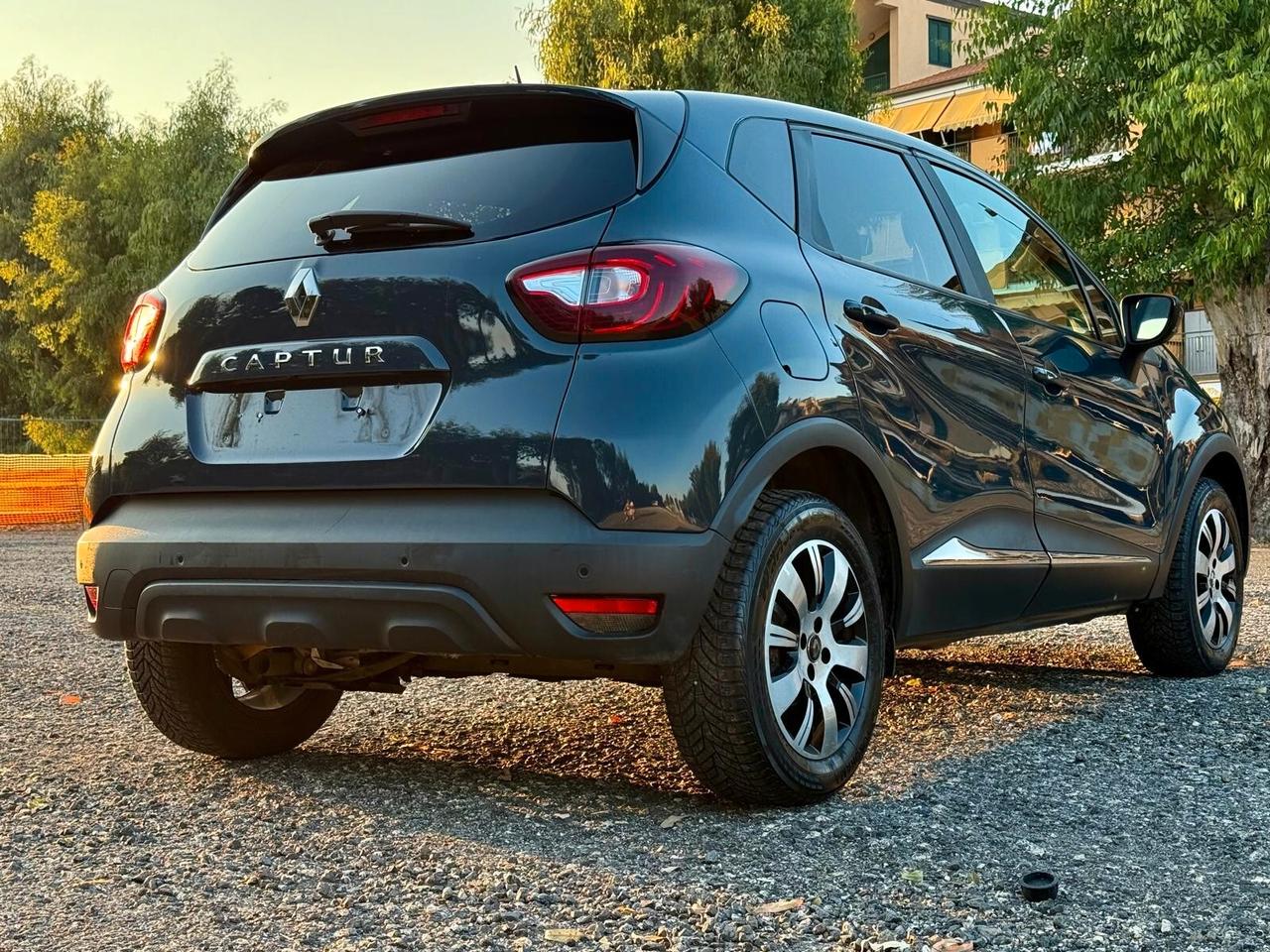 RENAULT CAPTUR 8V 90 CV SPORT EDITION