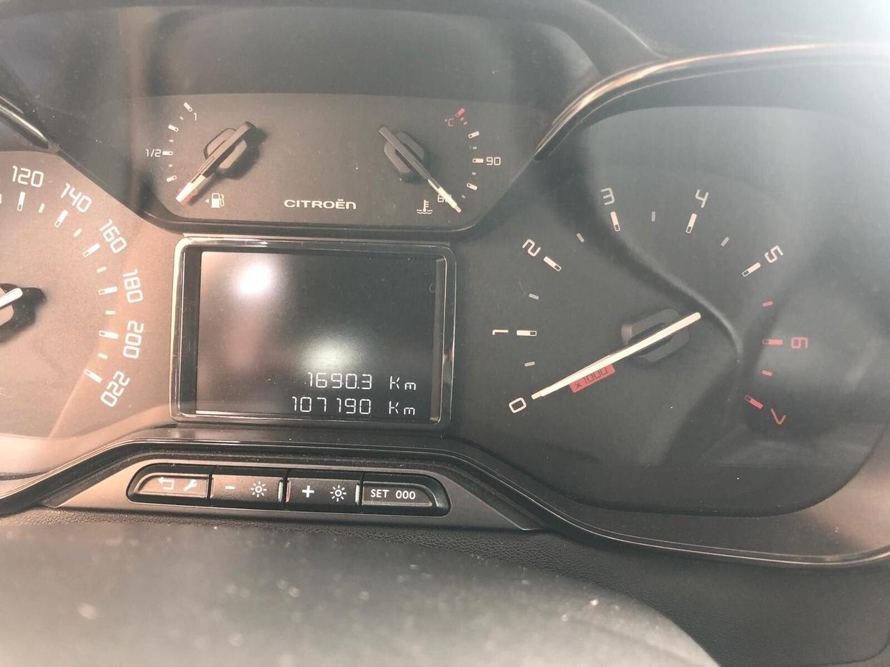 Citroen C3 PureTech Shine 82 cv GPL - NEOPATENTATI