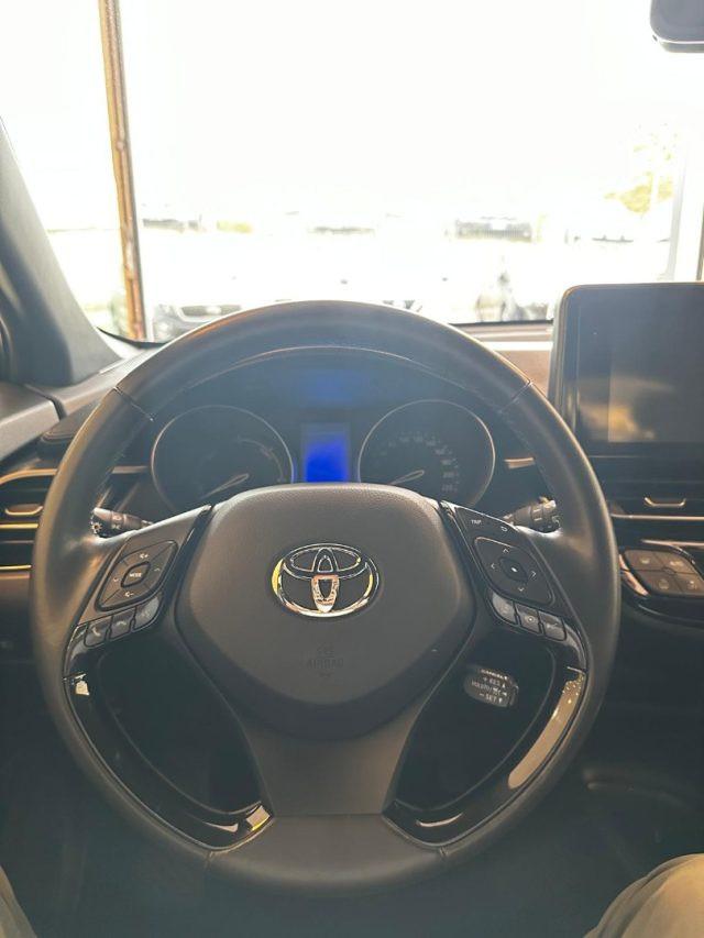 TOYOTA C-HR 1.8 Hybrid E-CVT Active