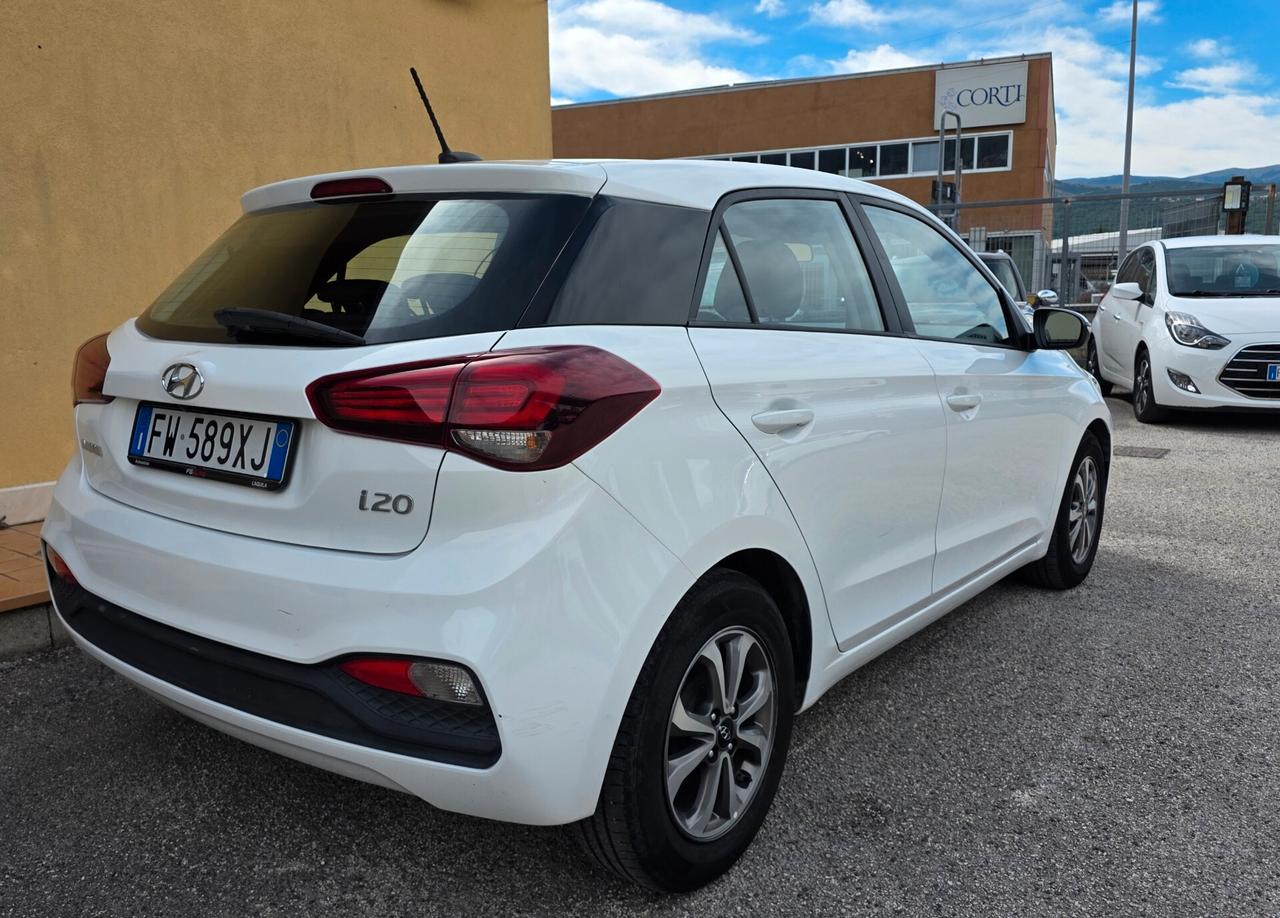 Hyundai i20 1.2 5 porte Econext Connectline