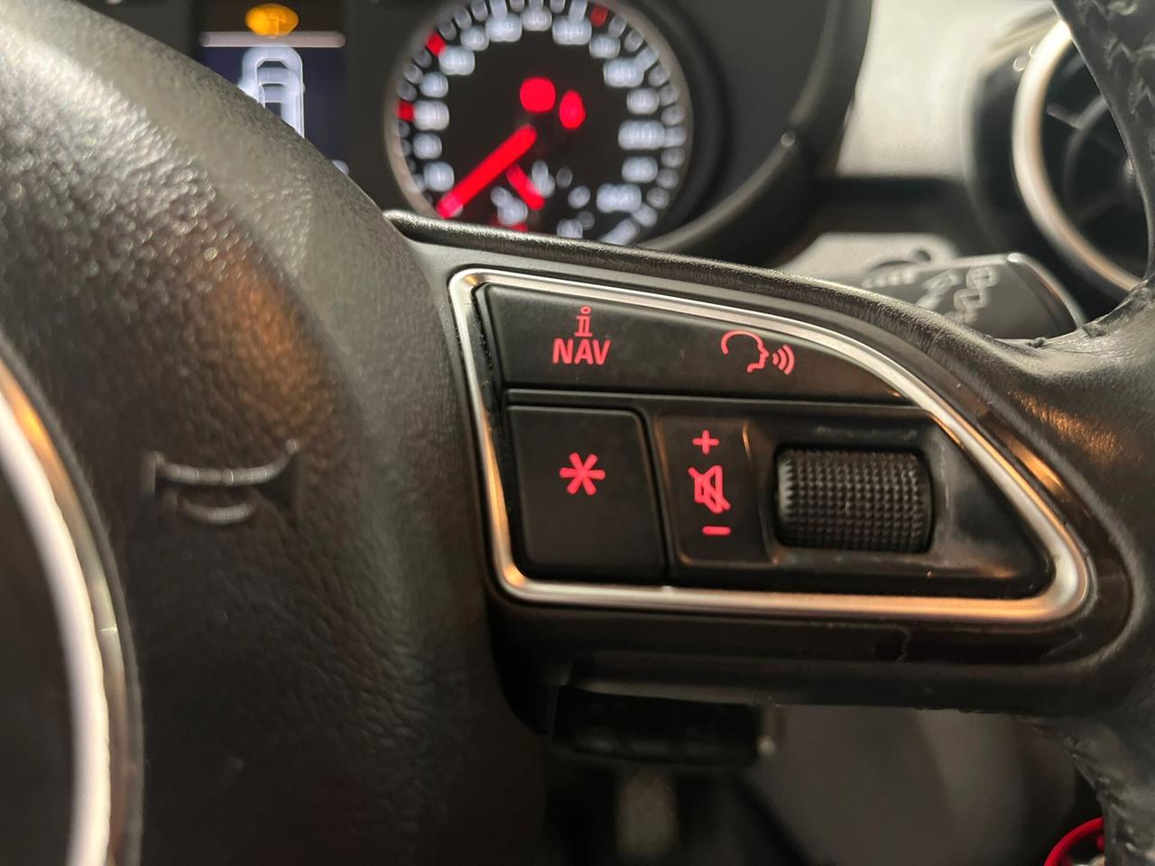 Audi A1 1.6 TDI 90 CV Neo Patentati 2012