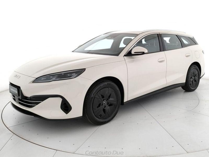 BYD Seal 6 DM-i Seal 6 DM-i Touring 1.5 phev Boost