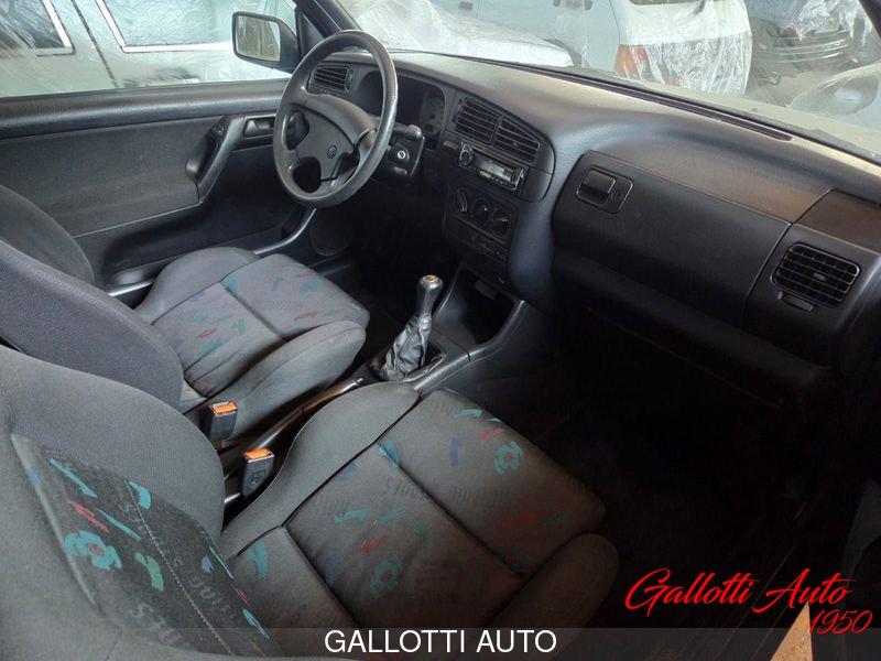 Volkswagen Golf Golf Cabriolet 1.6 cat