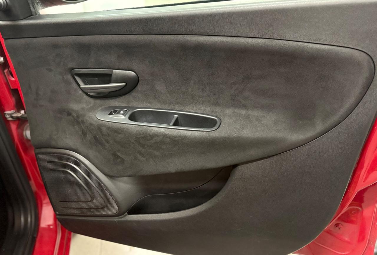 Lancia Ypsilon 1.3 MJT 16V 95 CV 5 porte S&S Platinum