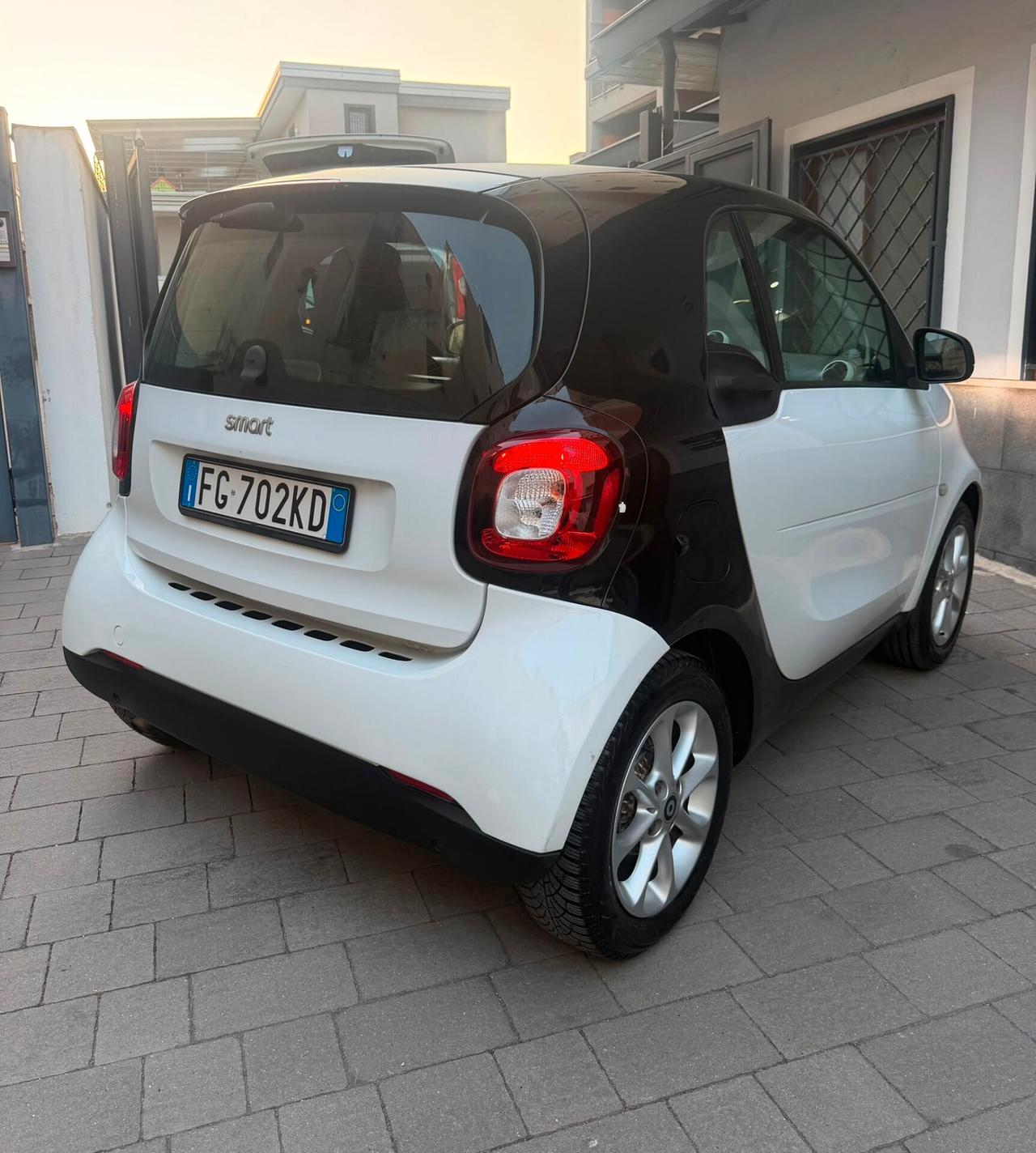 Smart Fortwo 1.0 twinamic 71cv Youngster automatica
