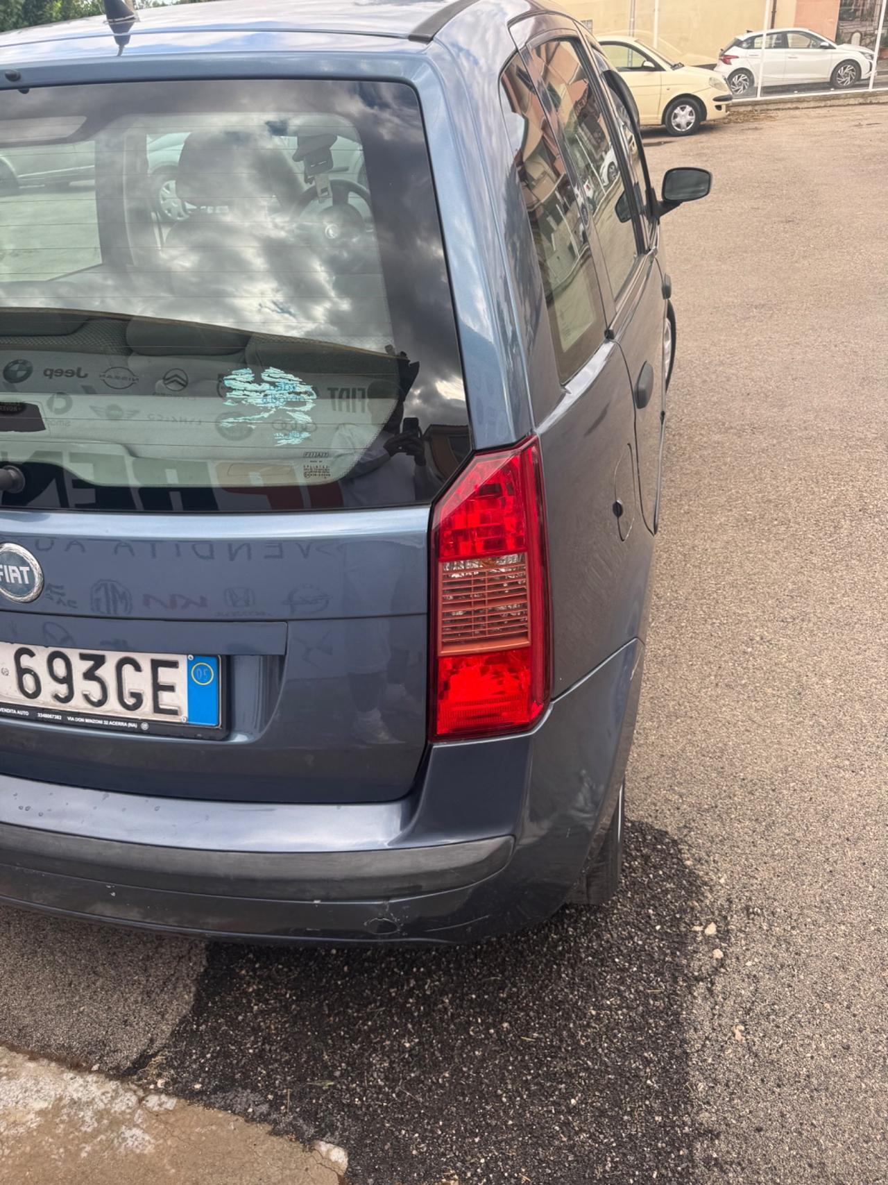 Fiat Idea 1.4 16V Emotion