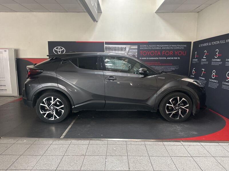 Toyota C-HR 1.8 Hybrid E-CVT Trend