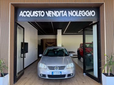Volkswagen Golf 2.0 TDI DPF 4mot. 5p. Sportline