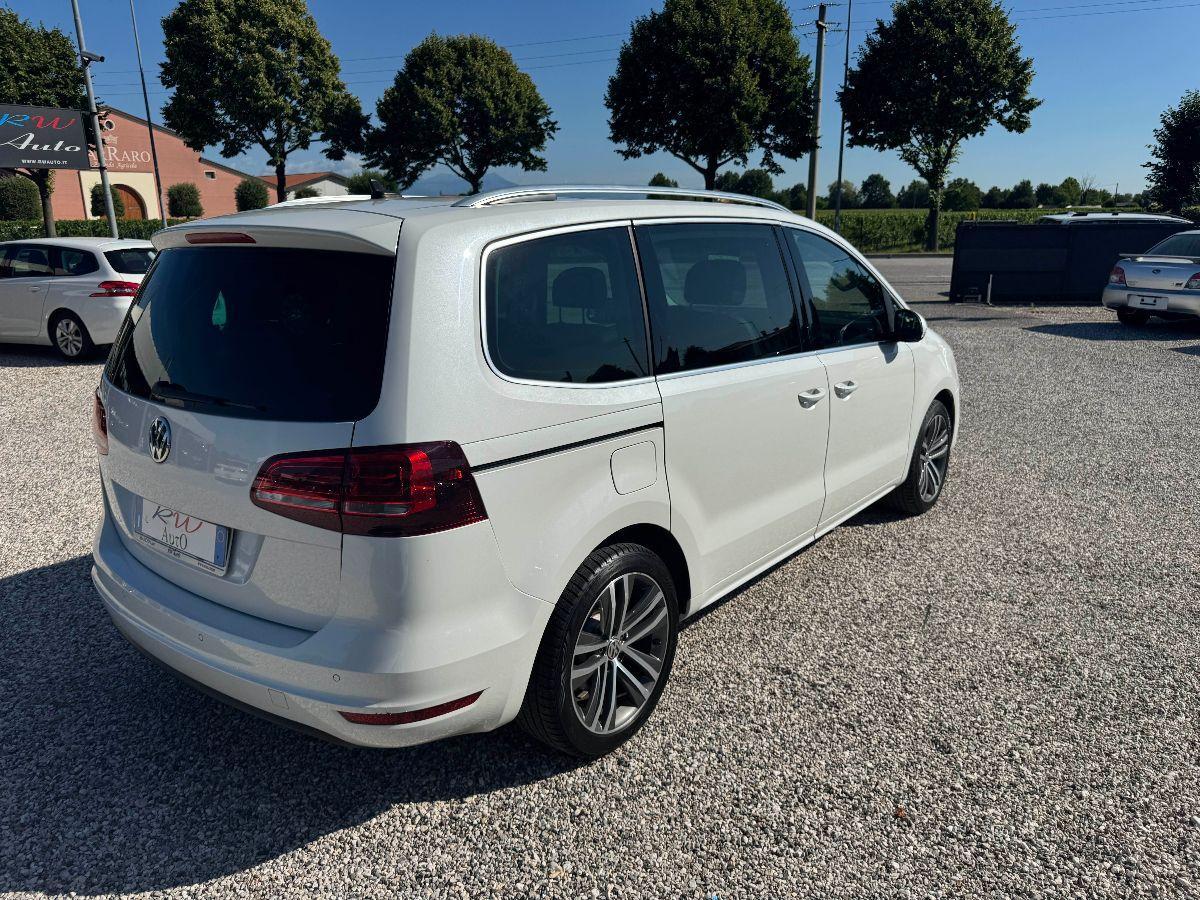 VOLKSWAGEN - Sharan - 2.0 TDI 184CV DSG Highline BMT