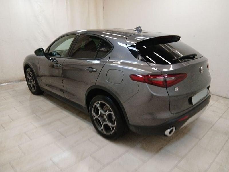 Alfa Romeo Stelvio 2.2 t Executive Q4 210cv auto