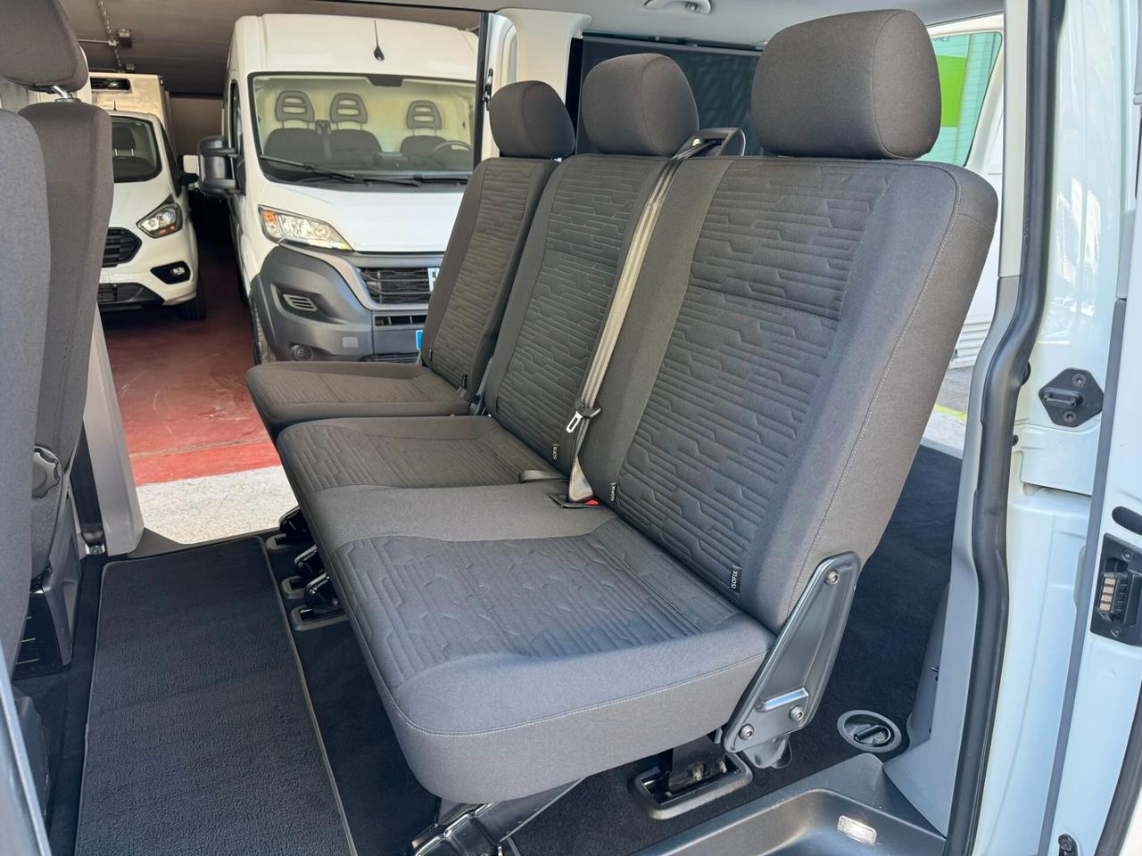 Volkswagen Caravelle T6.1 2.0TD 150CV 4M DSG CRUIS