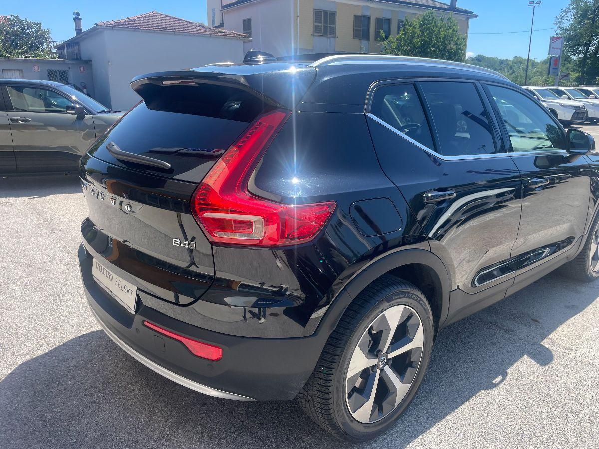 VOLVO - XC40 - B4 AWD Geartronic Ultimate Bright