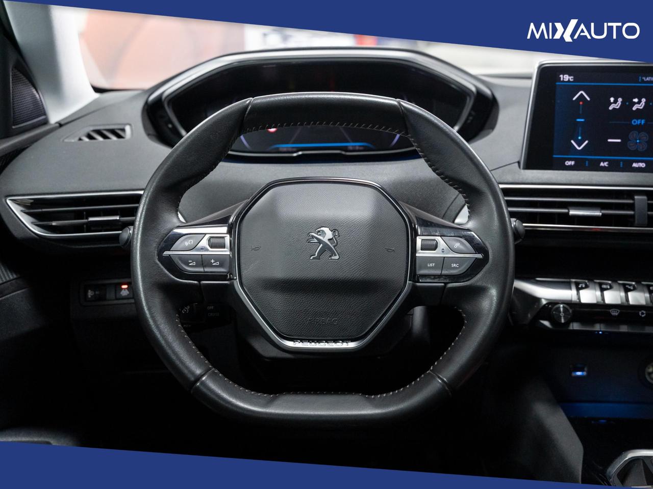 Peugeot 3008 1.5 BlueHDI Active S&S 130CV