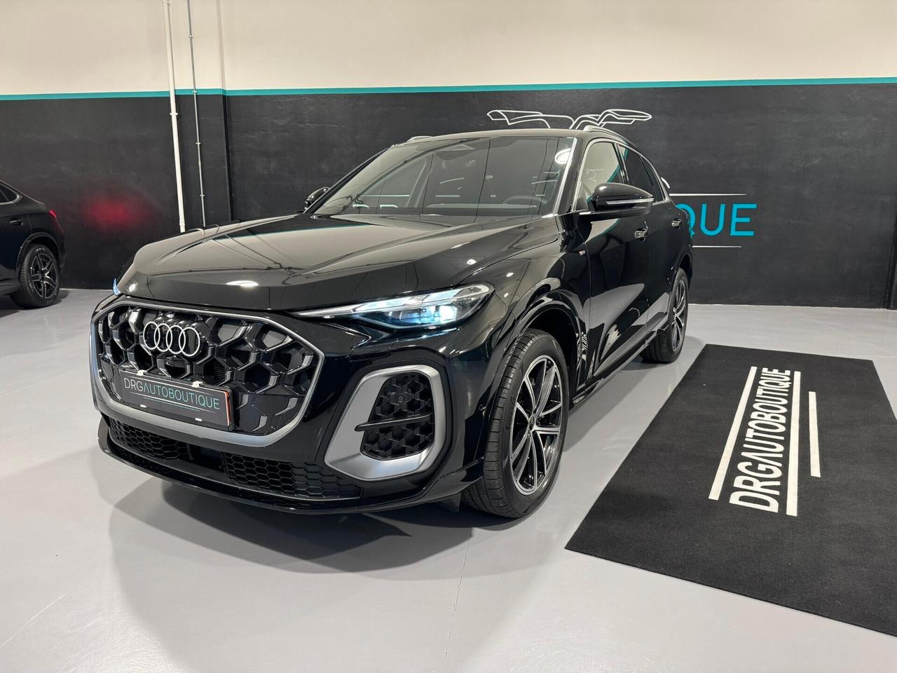 NEW Audi Q5 40 TDI quattro S tronic S line IVA ESP - NEW MODEL