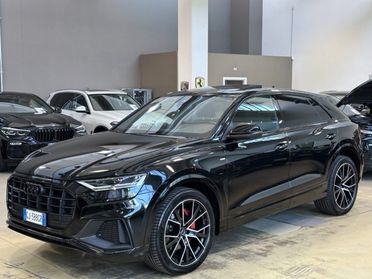 AUDI Q8 50 TDI 286 CV quattro S-Line - 22" - Tetto - IVA