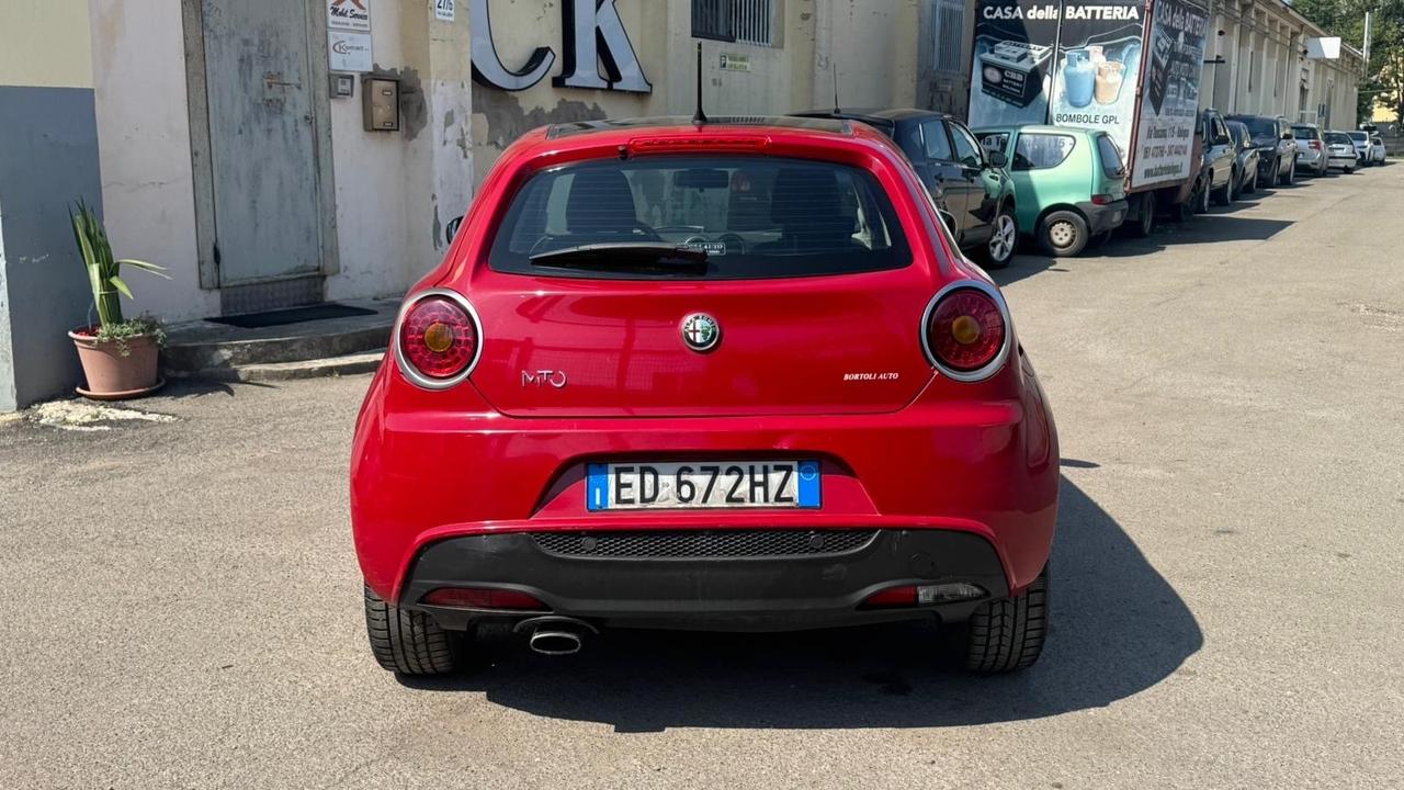 Alfa Romeo MiTo 1.4 105 CV M.air S&S Distinctive Sport Pack