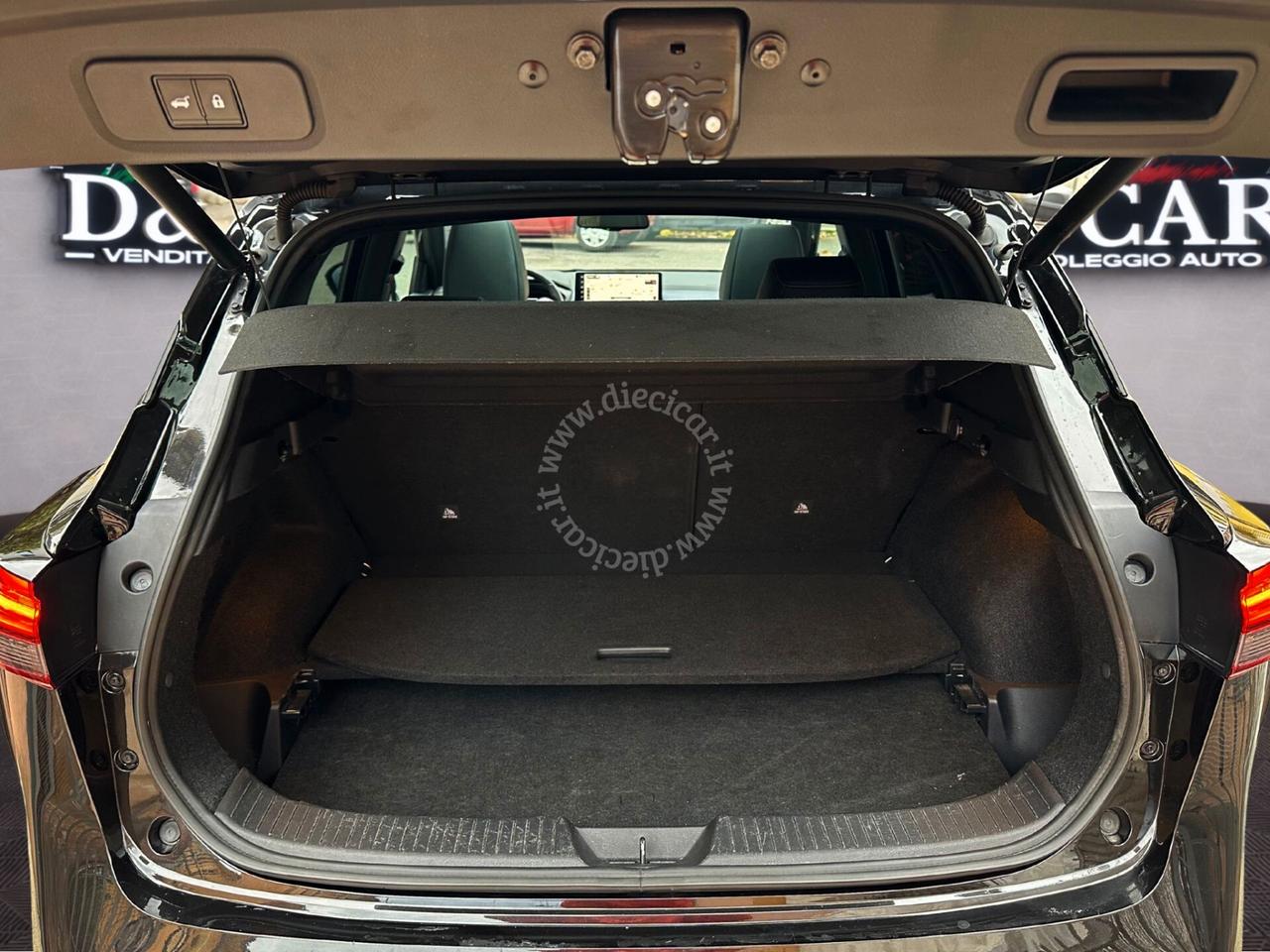 Nissan Qashqai MHEV 140 CV Tekna UNIPRO TETTO TAGLIANDI