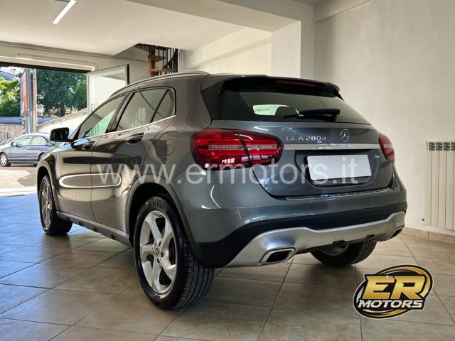 MERCEDES-BENZ GLA 200 d Automatic Business Unico Proprietario