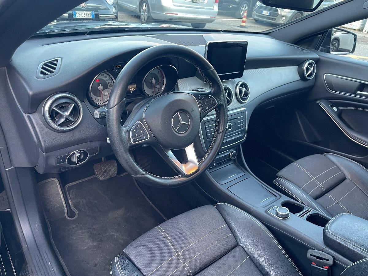 MERCEDES - Classe CLA - CLA 200 d Automatic Premium