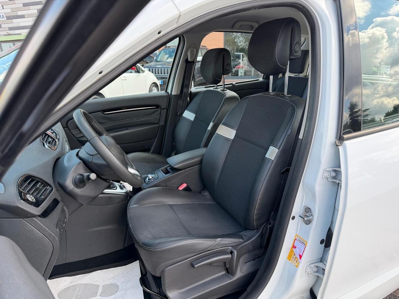 Renault Scenic XMOD 1.6 DCI 130CV LUXE 2011