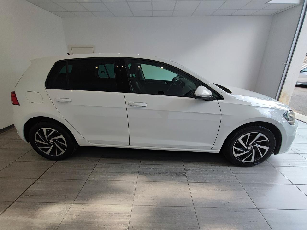 Volkswagen Golf 1.6 TDI 5p. Sport BlueMotion Technology