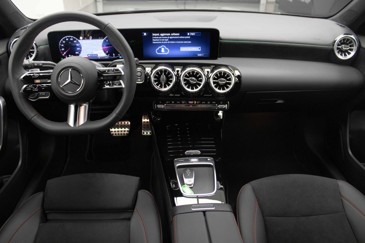 MERCEDES-BENZ A 180 D AUTOMATIC AMG LI