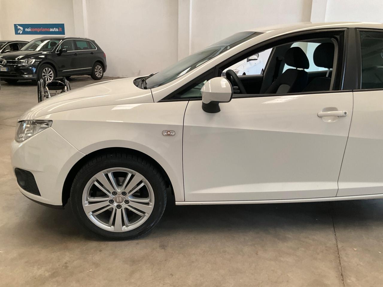 SEAT IBIZA 1.2 BENZINA - NEOPATENTE