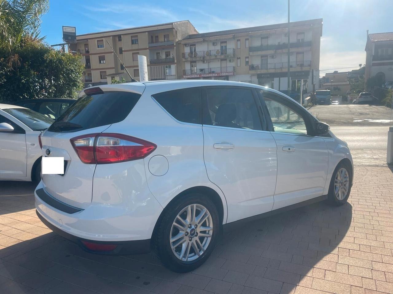 Ford C-Max "Finanziabile Senza Busta Paga"