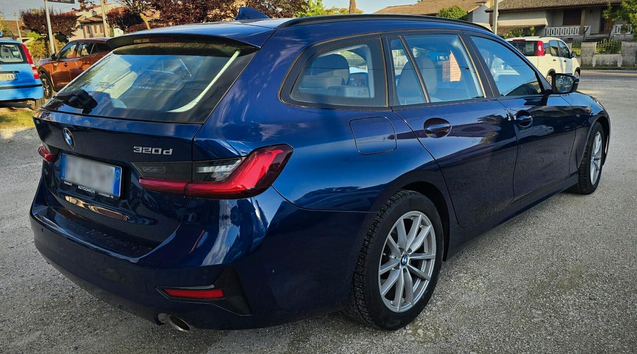 Bmw 320d Touring 190cv - 2019 - PERFETTO