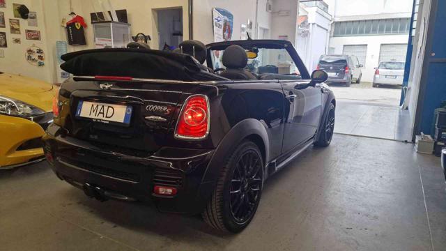 MINI John Cooper Works Mini 1.6 16V John Cooper Works Cabrio TOTAL BLACK!
