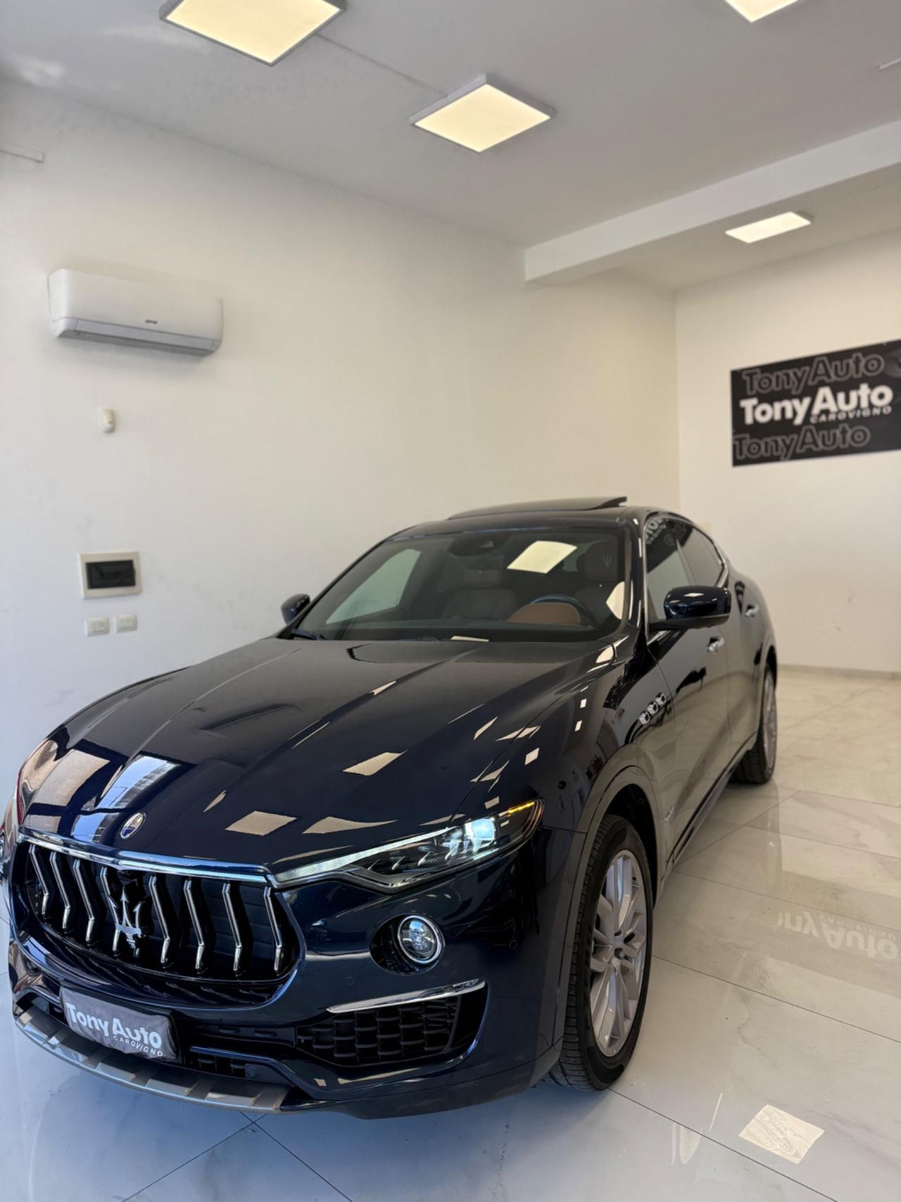 Maserati Levante Granlusso 250 auto TETTO APRIBIE APPLE CARPLAY,TELECAMERA,NAVI,KM CERTIFICATI ITALIA